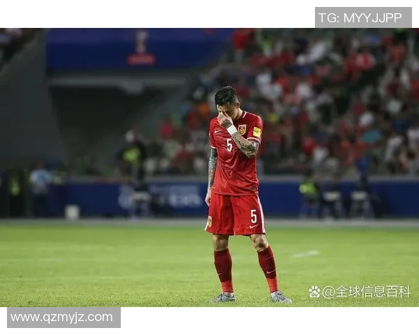 足球明星精神状态不佳影响比赛表现球队前景堪忧球迷期待积极调整