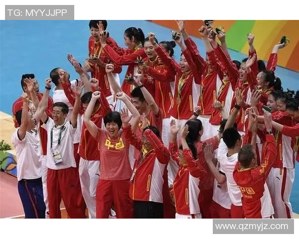 成都排球队的默契配合揭秘：排球赛场上的团队精神与战术分析